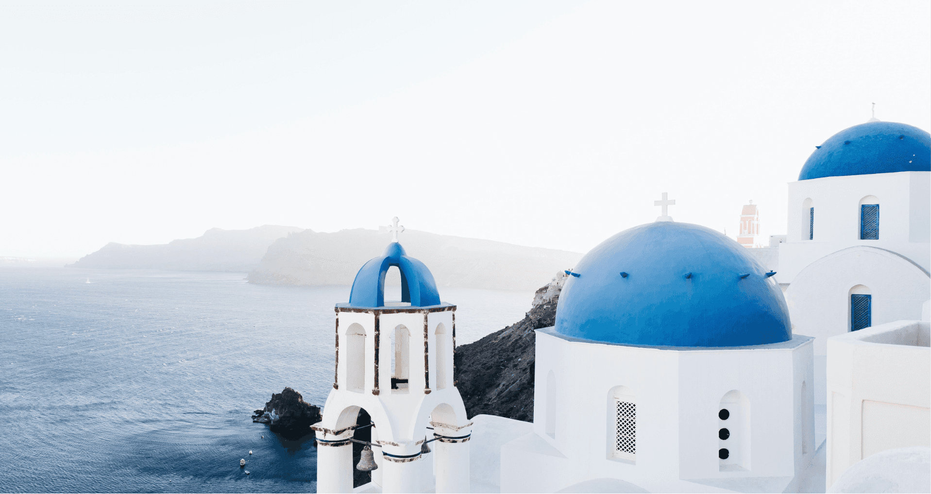 Santorini,Greece by Jonathan Gallegos via Unsplash