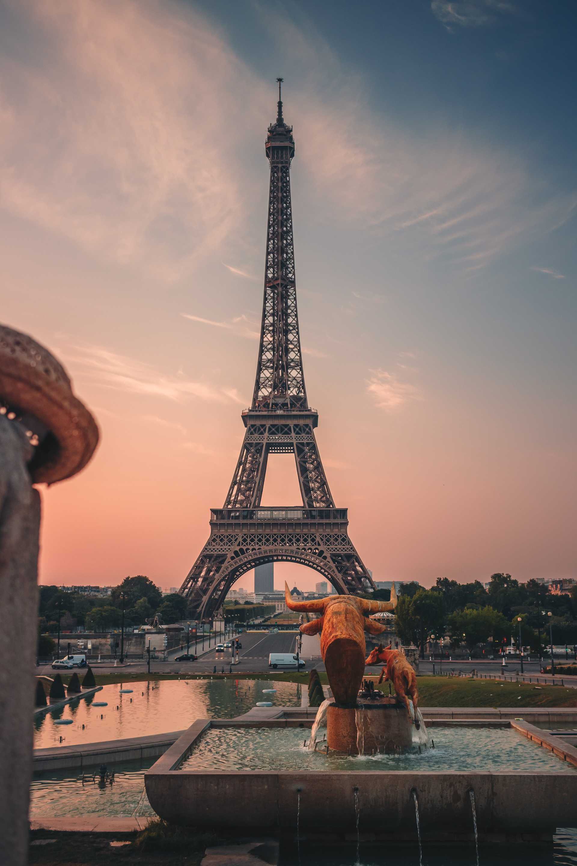 Eiffel Tower, Paris, France by Daniel Bounliane via Unsplash 